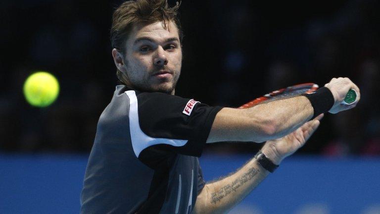 Stan Wawrinka hits a slice backhand