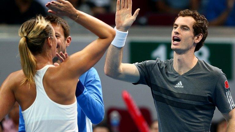 Maria Sharapova and Andy Murray of the Manila Mavericks