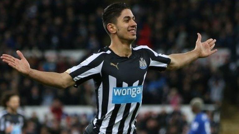 Newcastle striker Ayoze Perez