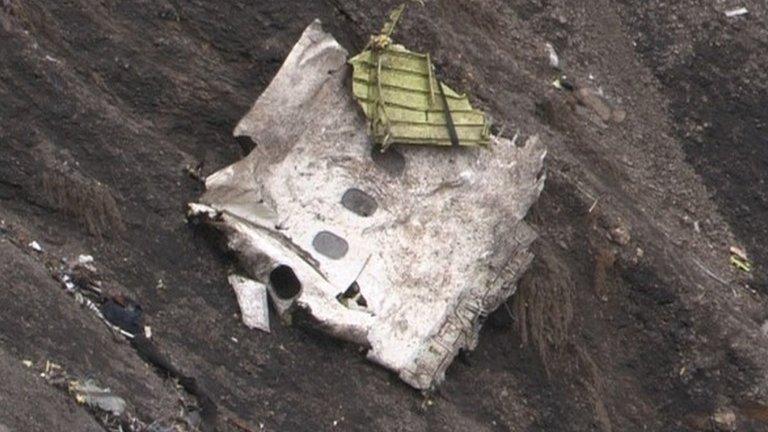 Debris from crashed Germanwings plane in French Alps 24 March 2015