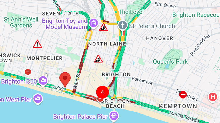 A road map showing traffic delays along Brighton seafront.