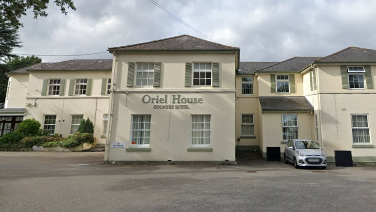 Oriel House