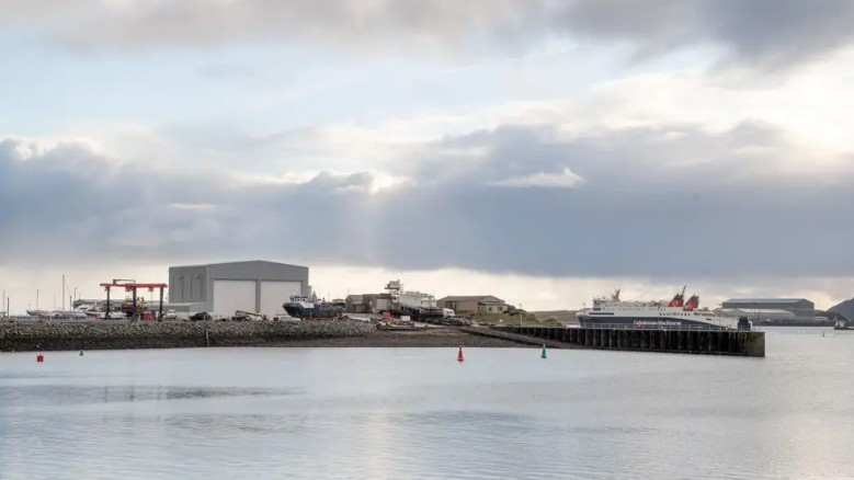 Gàrradh-togail Eilean na Gobhail ann an Steòrnabhagh 