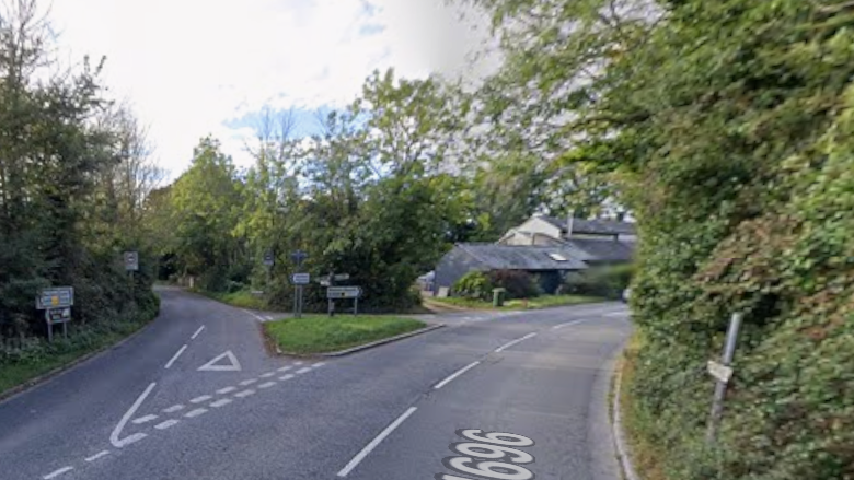 The B4696 junction with Cox's Hill in Ashton Keynes 