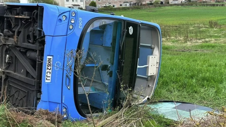 The windscreen smashed