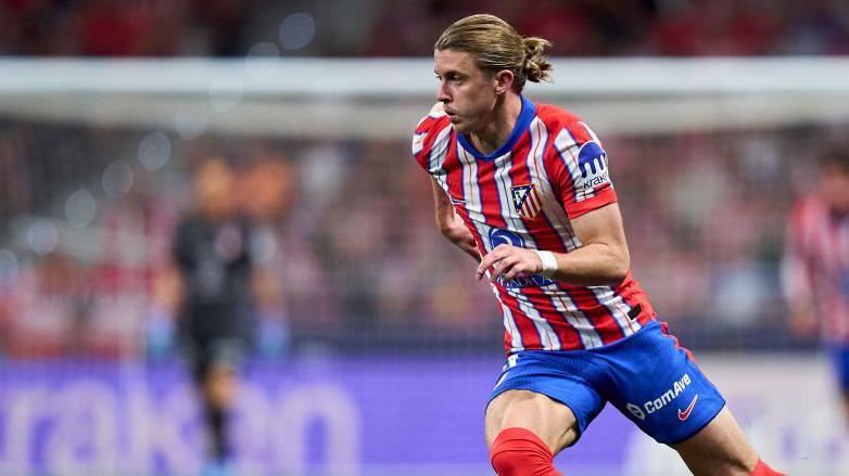 Conor Gallagher playing for Atletico Madrid