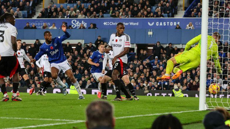 Beto scoring his first league goal of the campaign