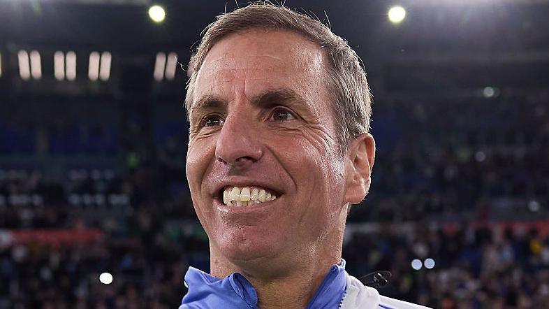 Gonzalo Quesada celebrates after Italy's win against England