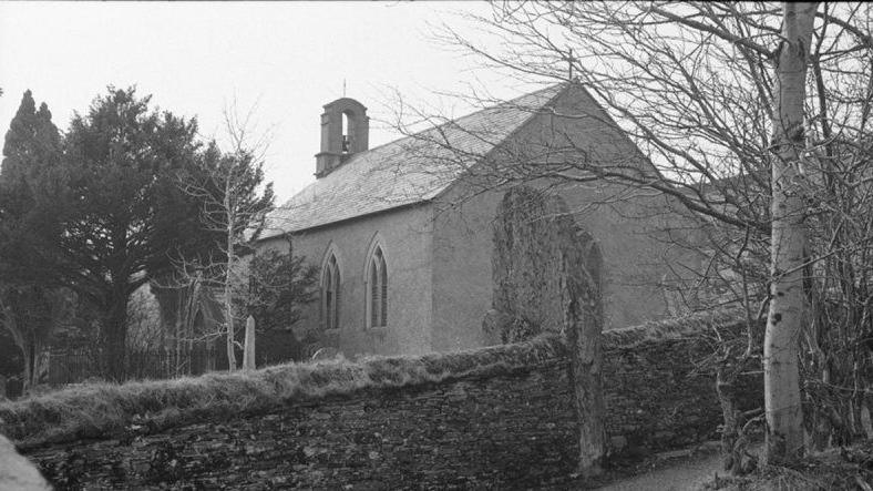 Eglwys Sant Ioan yn Ysbyty Cynfyn