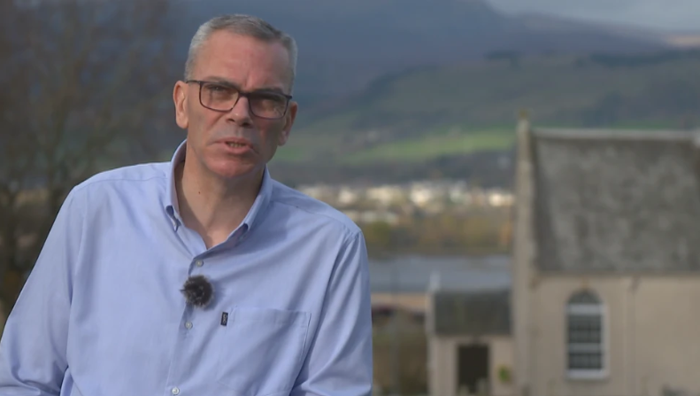 An t-Urramach Calum Iain MacLeòid bho Eaglais Shaor Fearann na Tòiseachd agus Ruigh Sholais san Eilean Dubh