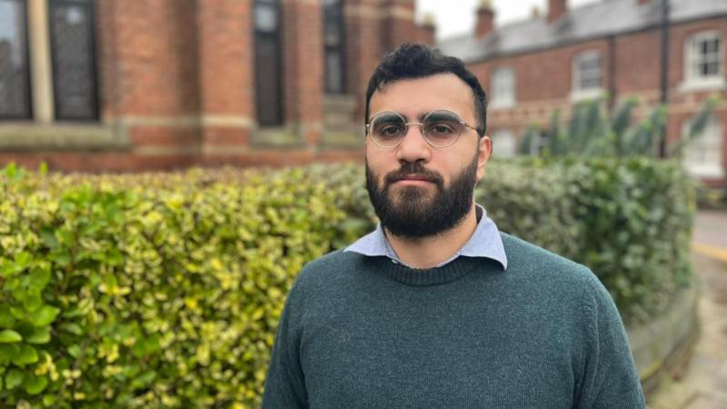 Bailiffs used to pursue NHS staff over pay errors