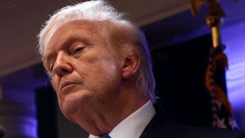 BBC inside press briefing as Trump criticises Supreme Court tariffs ruling