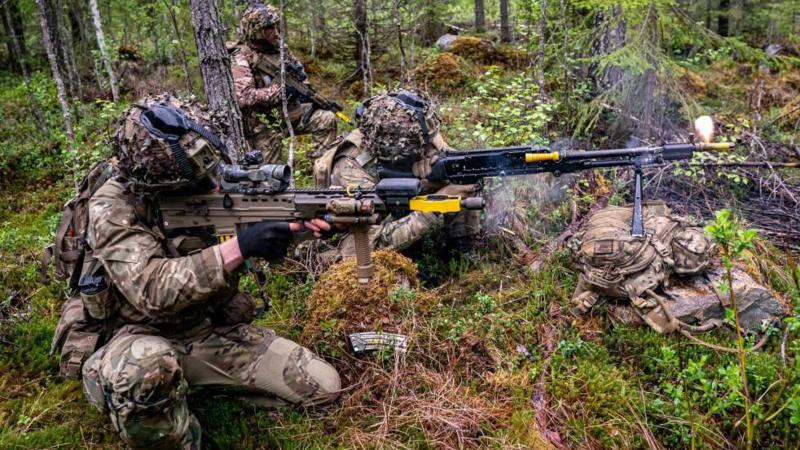Defence row exposes tensions over how to keep UK safe