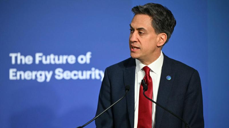 Source of Miliband's energy bill pledge casts doubt on savings
