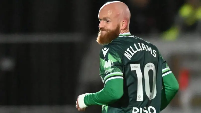Williams agradece el apoyo de la PFA en la búsqueda de un nuevo club.