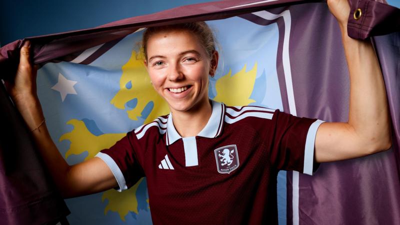 Aston Villa sign Norway midfielder Kielland