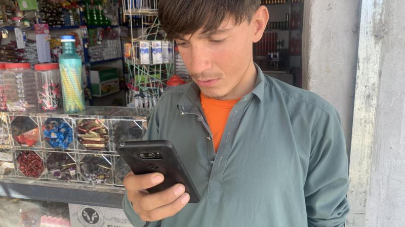 Internet access returns to Afghanistan after Taliban blackout