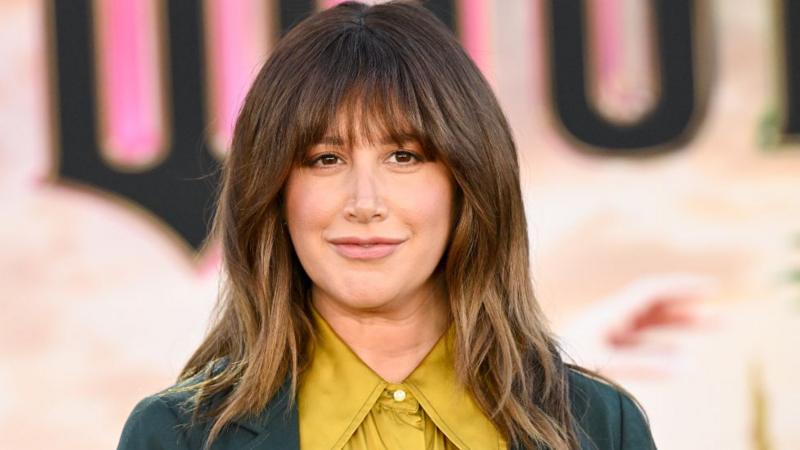 Ashley Tisdale says she quit her 'toxic mom group'