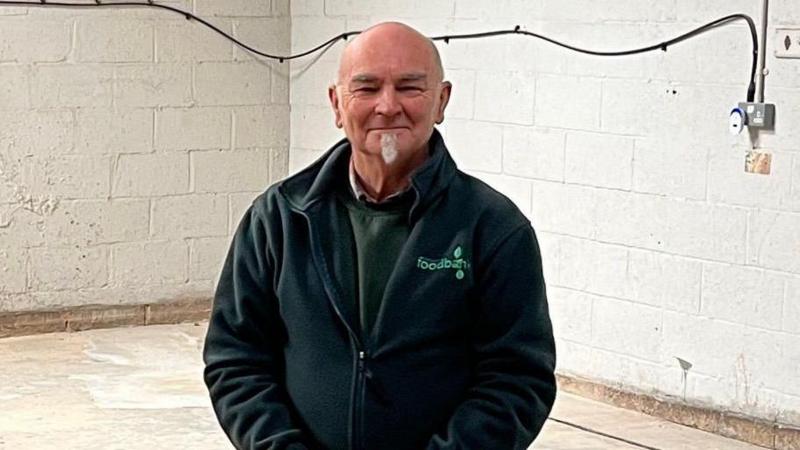 Neighbour plan to help food bank expand