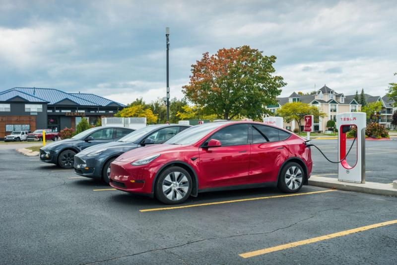 US regulators open Tesla probe after reports of children trapped in cars