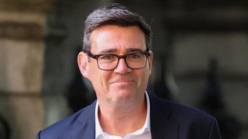 Burnham on course for No 10 as Labour nominations open