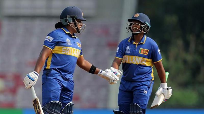 Sri Lanka beat Bangladesh to keep campaign alive