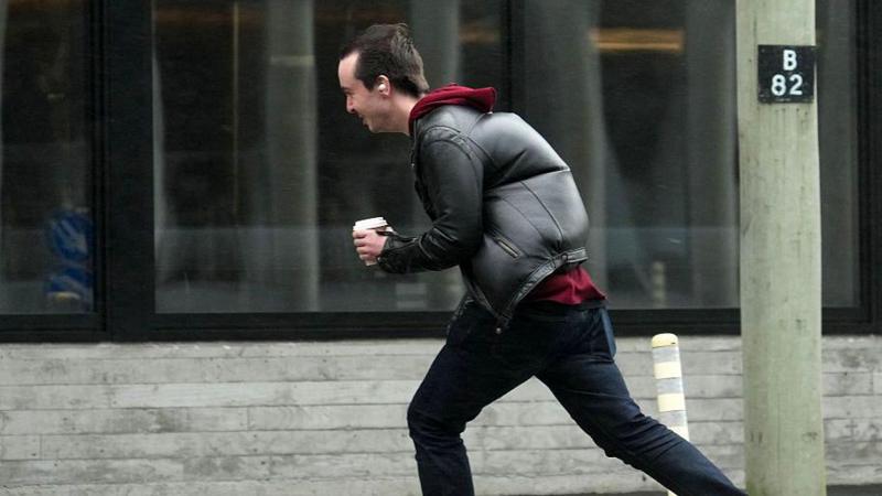 Strong winds in New Zealand leave tens of thousands without power