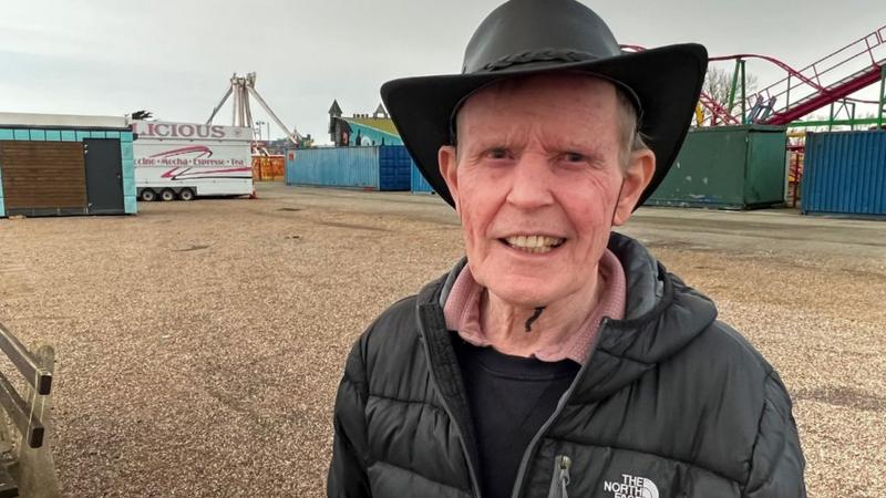 Pontins Brean Sands: Seaside resort 'decimated' by EDF chalets deal ...