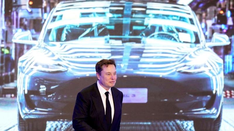 Texas family sues Tesla over fatal crash into home