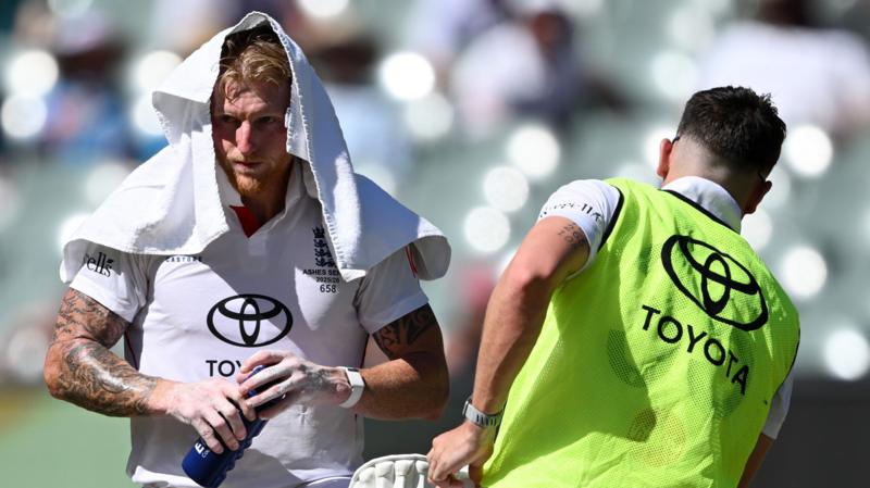 England should resist wholesale change - Vaughan