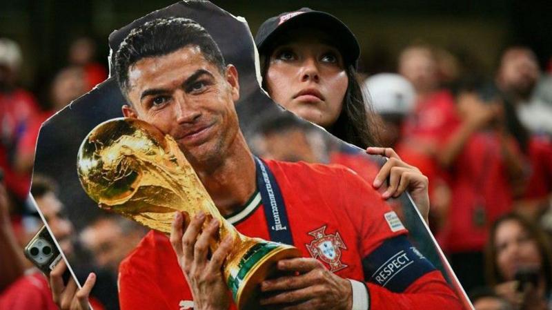 'You've been trying to kill me for 23 years' - should Ronaldo start?