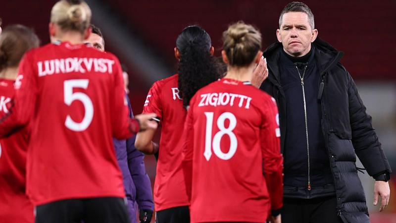 Have Man Utd lost faith in their women's team?