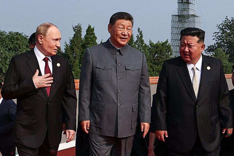 'Trump's out, Xi's in': BBC correspondents react to China's military parade