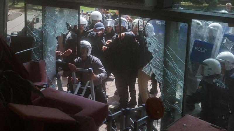 Turkish police storm opposition offices after leaders ousted