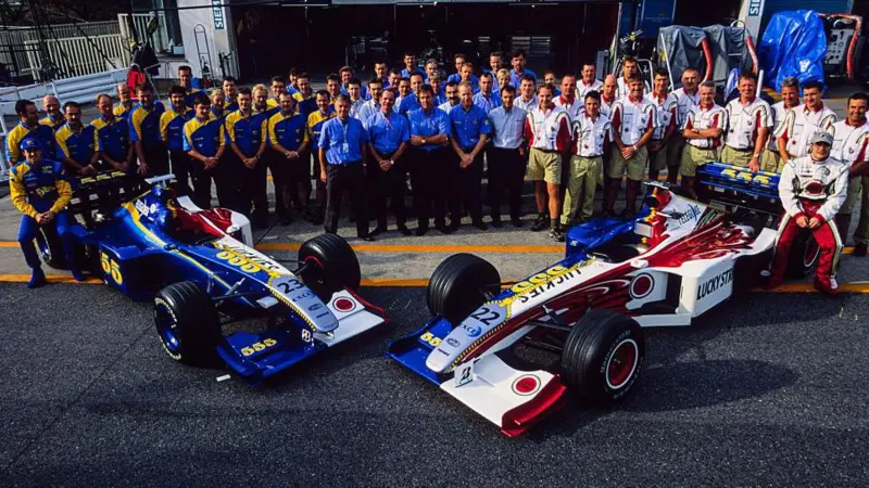 British American Racing pose for a team photo in 1999