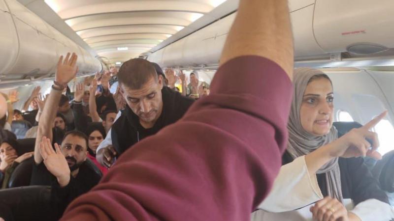 South Africa to investigate 'mystery' of planeload of Palestinians