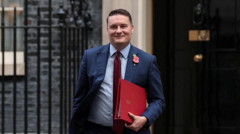 Streeting denies plotting against PM after leadership claims