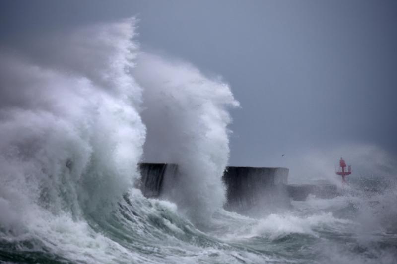 Wind and rain warnings issued as Storm Benjamin hits UK