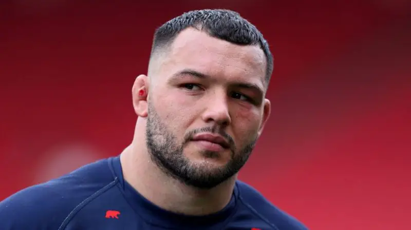 England Prop Genge Extends Contract with Bristol.