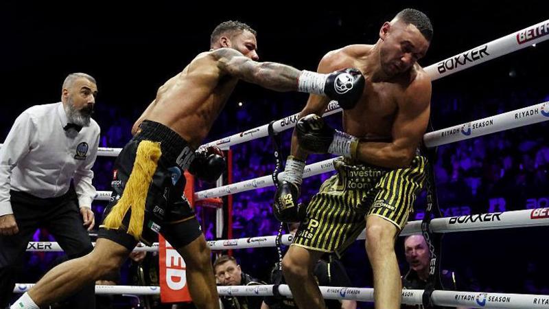 Williamson drops Simpson four times in stoppage win