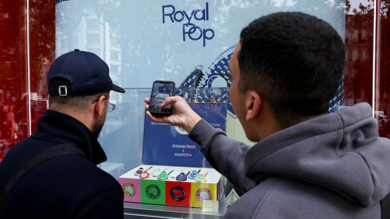 'I sold it for over £1k': Why people want new Swatch