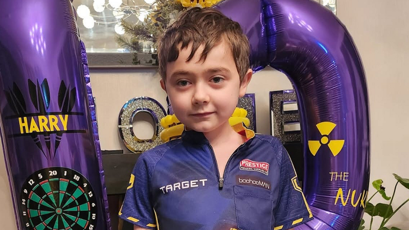 Boy wants to play with Luke Littler 'before it is too late'