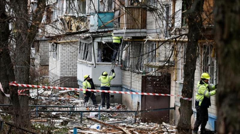 Three dead after Russia launches 'massive' attack across Ukraine