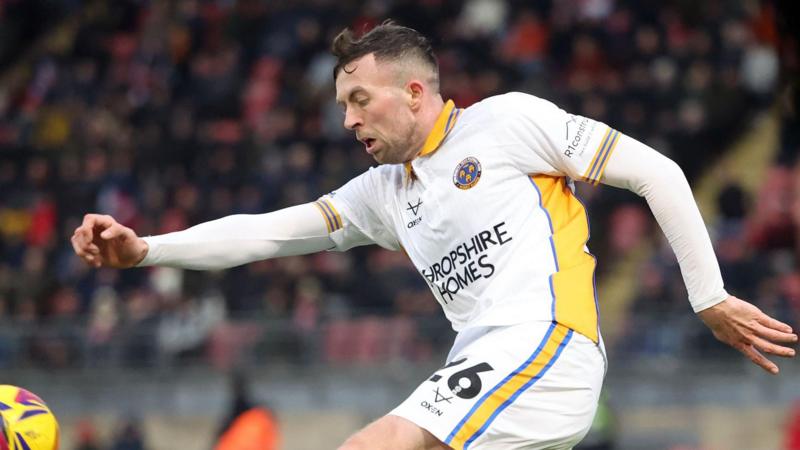 Jordan Shipley: Port Vale sign Shrewsbury Town midfielder - BBC Sport