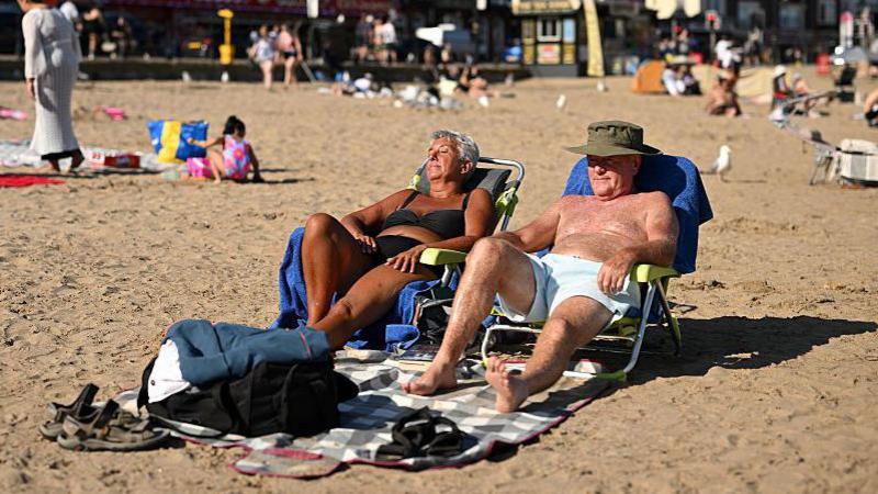 UK economic growth slows between April and June