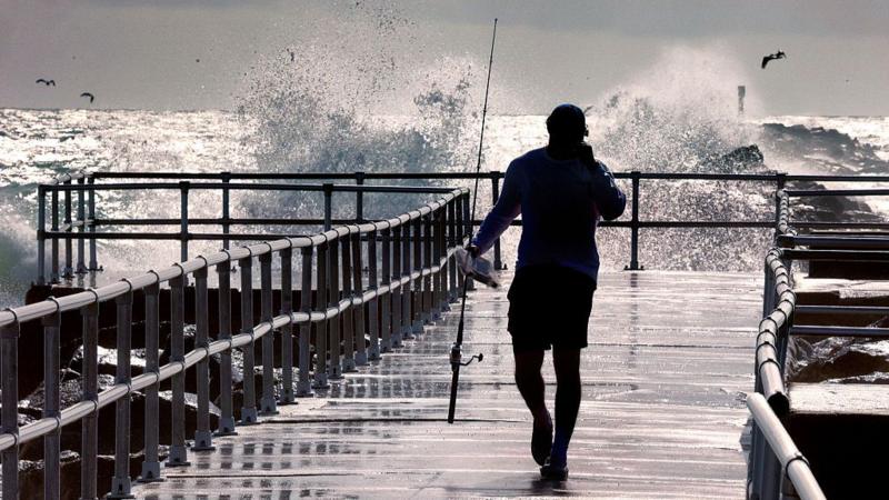 Hurricane Erin to drench parts of Virginia while brushing US east coast