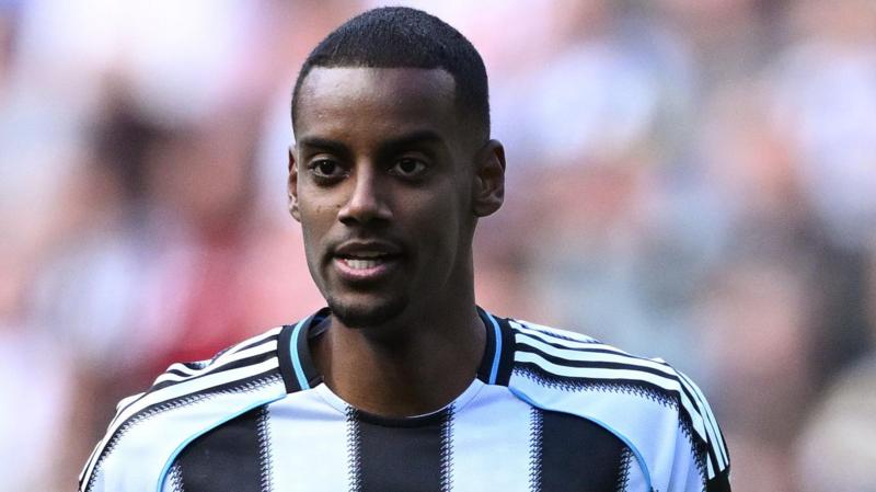 Newcastle Rejects Liverpool's Initial Bid for Star Isak