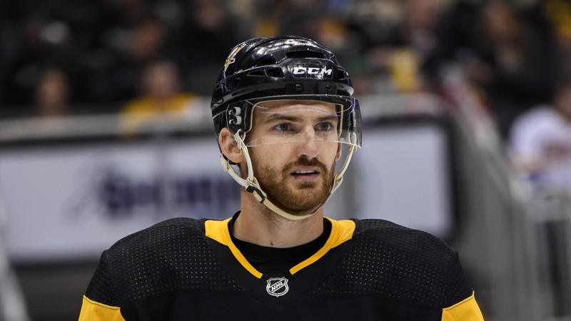 Ice hockey player's inquest told of 'chaotic scene'