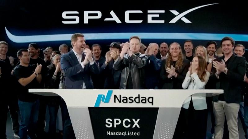 Elon Musk gets public trading of SpaceX under way from Texas