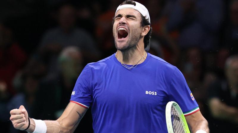 Italy edge closer to Davis Cup three-peat
